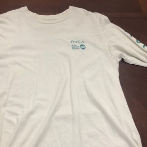 Men’s medium RVCA Long Sleeve Tee